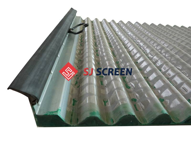 The close picture of replacement pyramid shale shaker screen for Derrock FLC 500 series shakers.