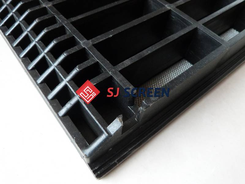 Replacement SWACO MD-2/MD-3 shaker screen with supporting bar.