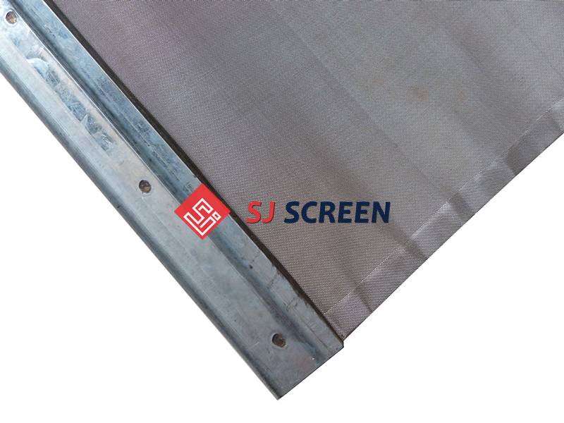 Replacement Brandt 4' × 5'/B40 shaker screen with steel hook strip.