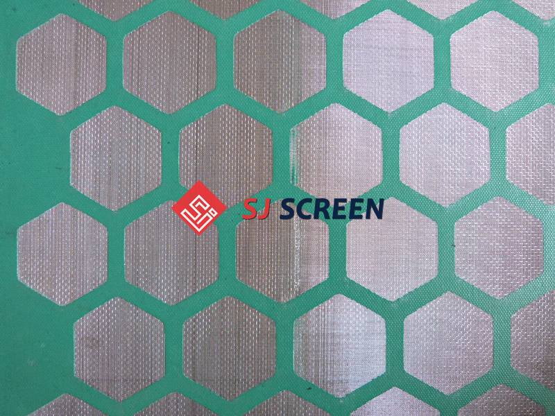 Brandt VSM 300 primary screen replacement with hexagonal perforated protective frame.